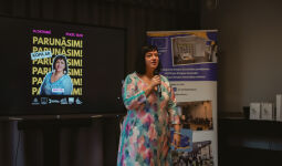 ,,Lēciens demokrātijā''