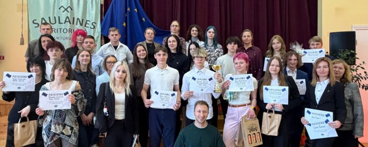 Angļu valodas publiskās runas konkurss “Voices of Europe”